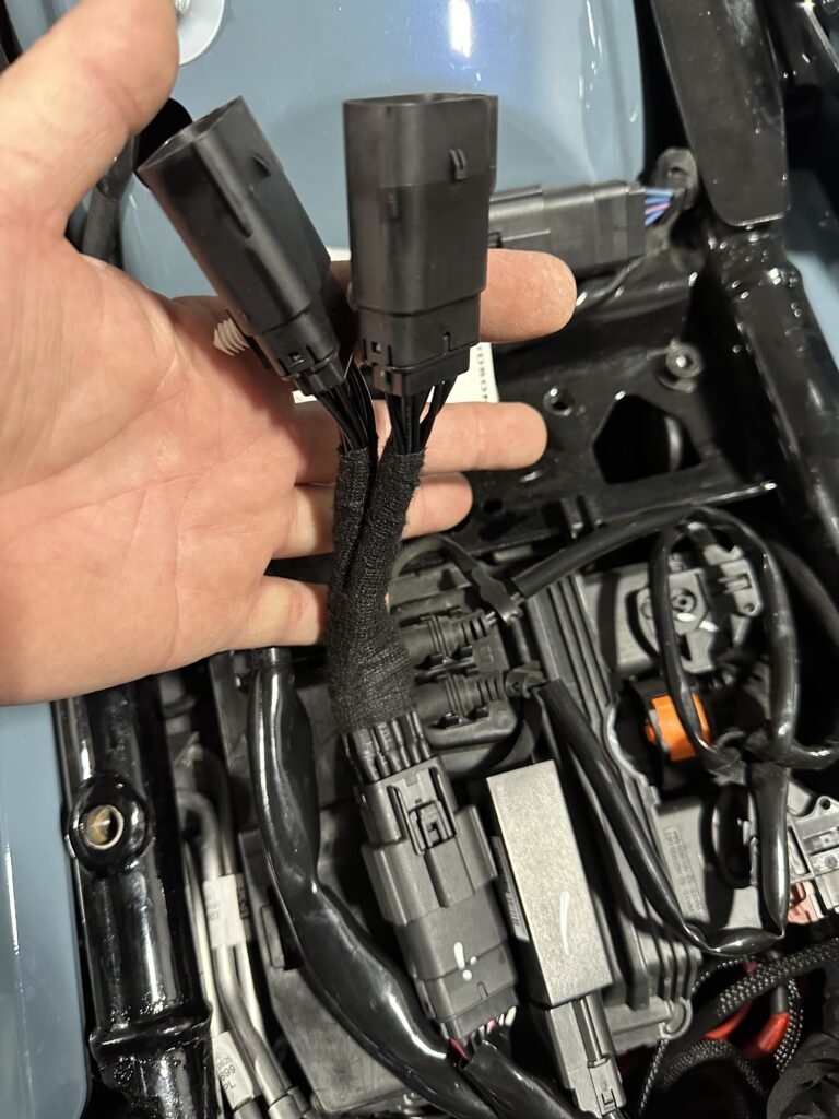 Y-adaptor